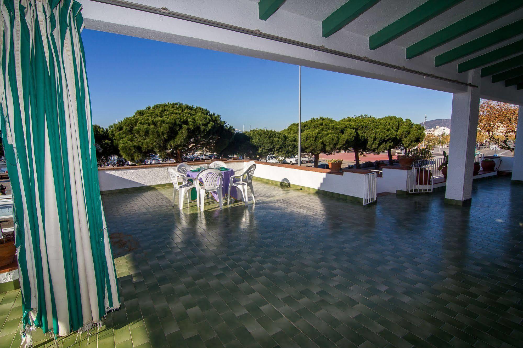 Villa Agi Casa Puerto Roses Exterior foto